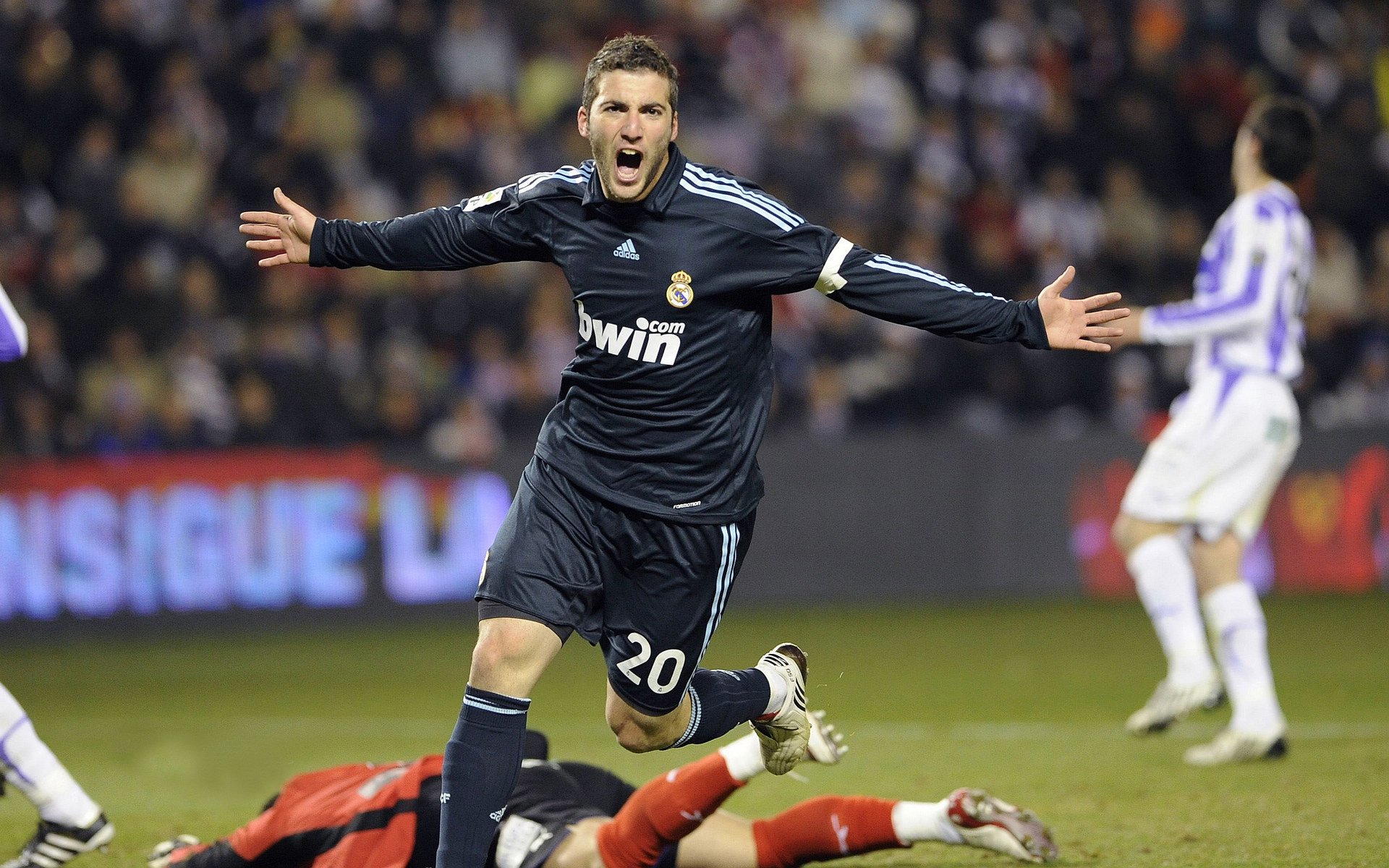 《王者荣耀青年赛，揭示新星成长路径》，2020年王者荣耀青训招募