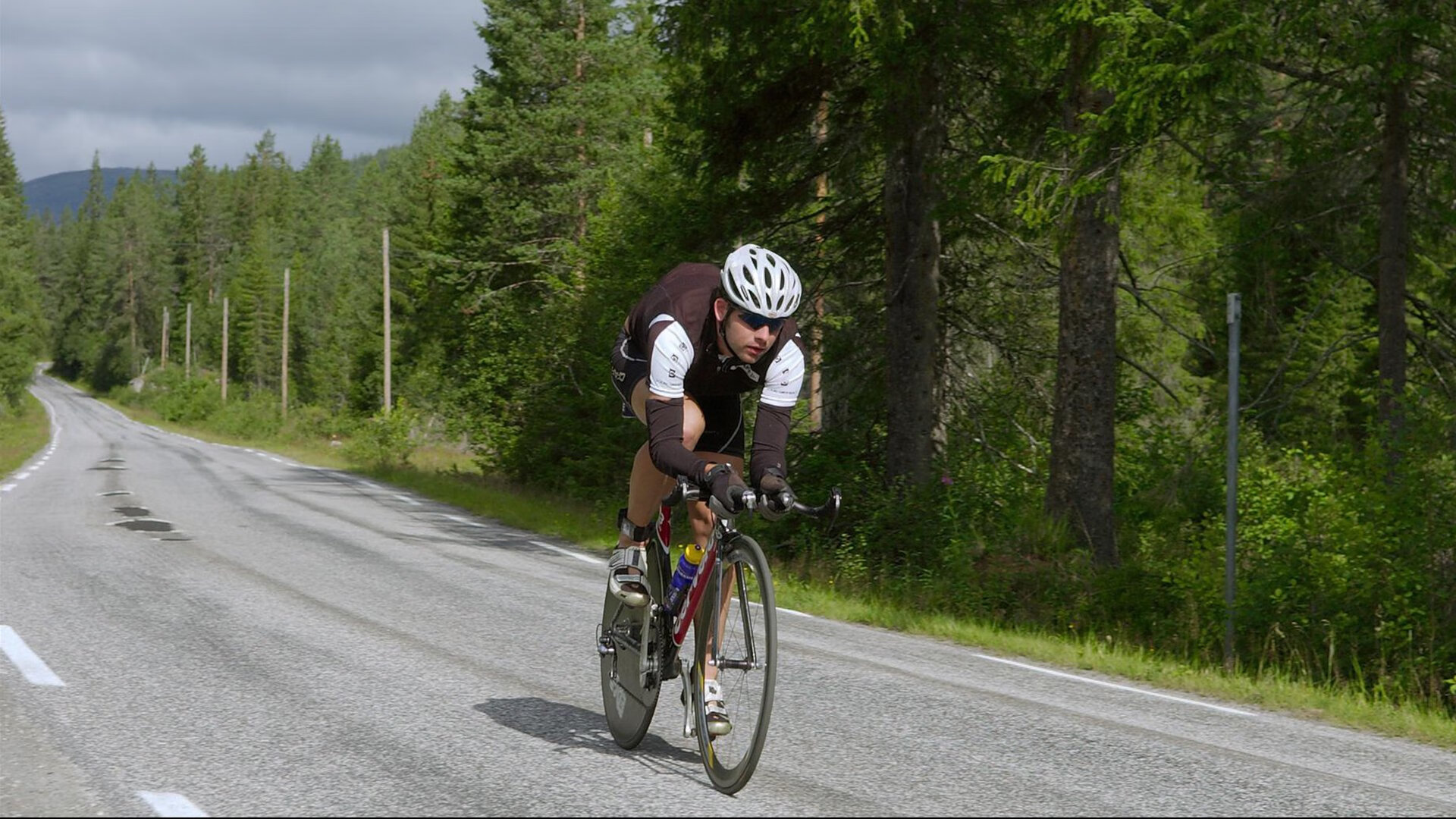 开yun官网-克罗地亚骑手马特·布尼奇在2024年国际马术联合会世界障碍赛中获得第七名，表现出色。